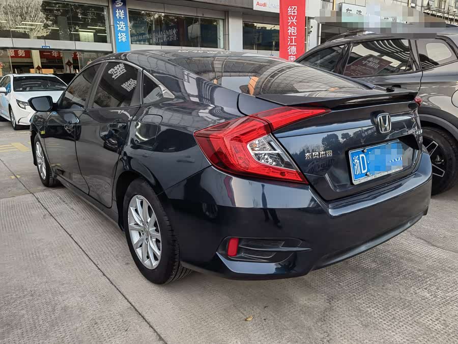 Honda Civic 2018 car image #7