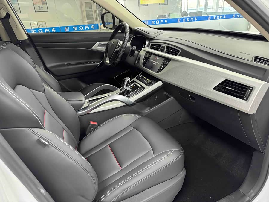 GEELY Boyue 2019 #7 GEELY Boyue 2019 immagine di auto #7