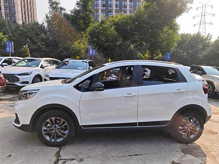 GEELY Vision X3 2020 #7 GEELY Vision X3 2020 صورة سيارة #7