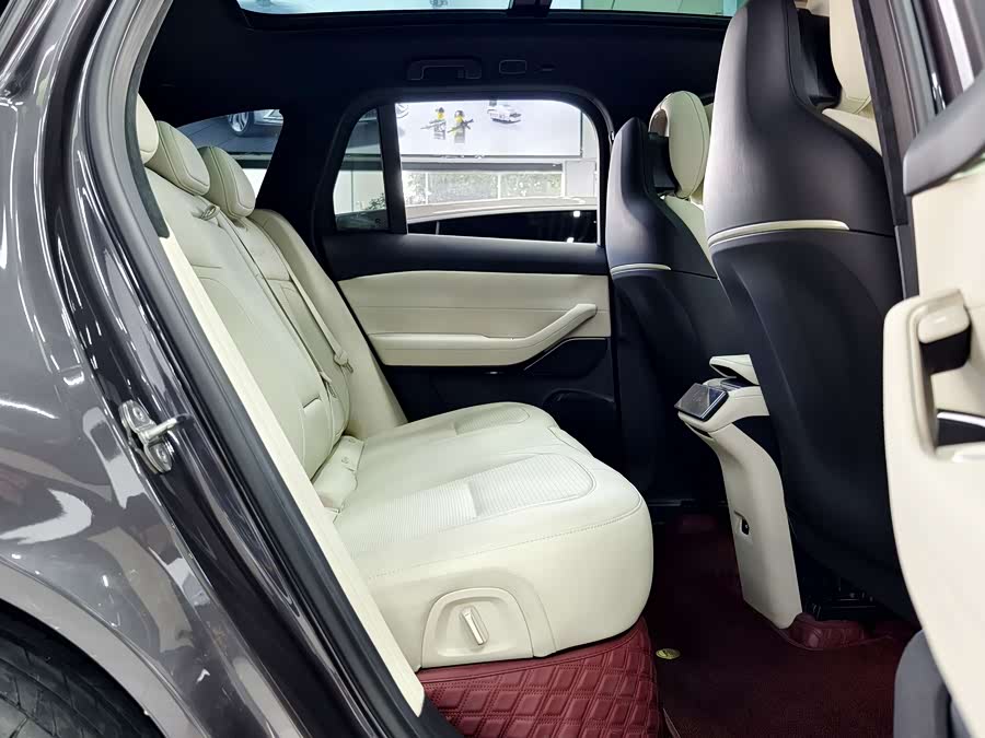 NIO ES6 2024 imagen de coche #7