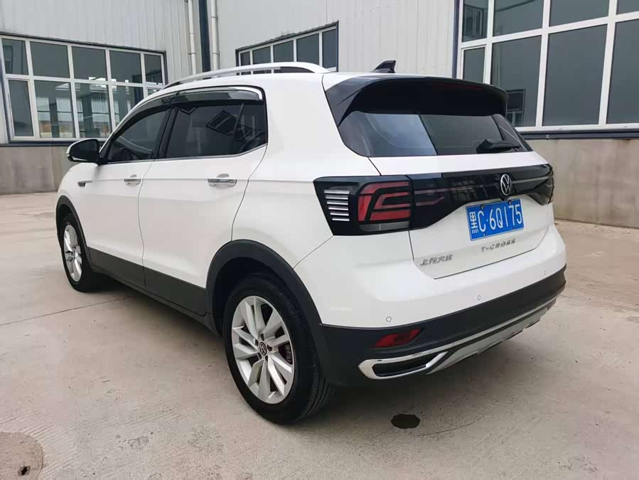 Volkswagen T-Cross 2021 #7 Volkswagen T-Cross 2021 car image #7
