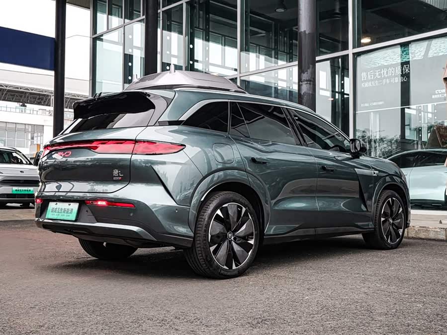 BYD Tang L 2025 immagine di auto #7