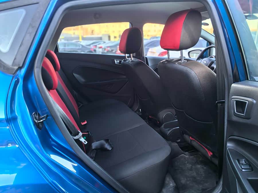 Ford Fiesta 2013 #7 Ford Fiesta 2013 immagine di auto #7