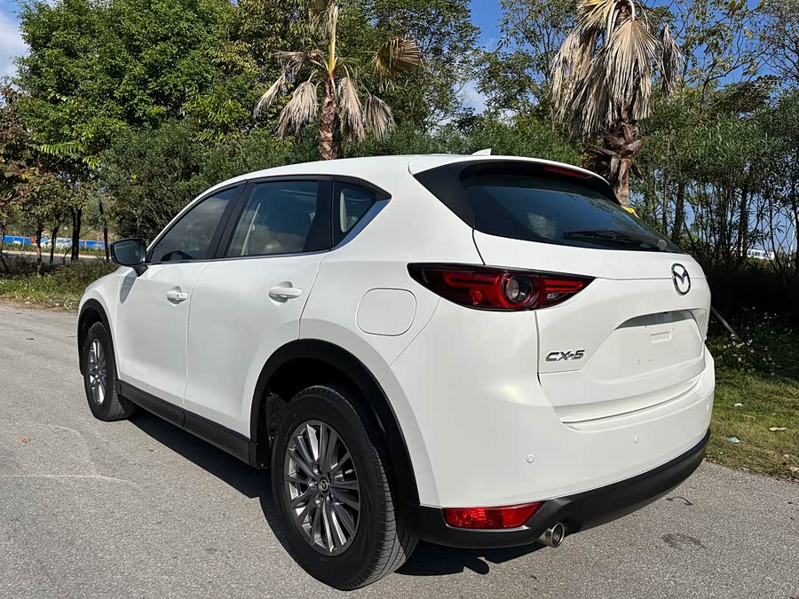 Mazda CX-5 2018 immagine di auto #7
