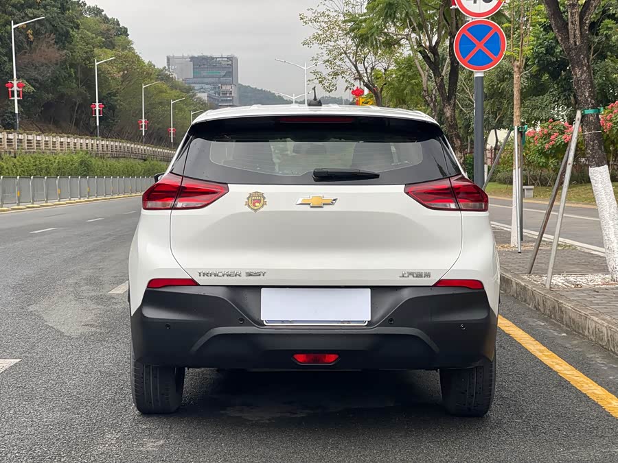 Chevrolet Tracker 2020 immagine di auto #7