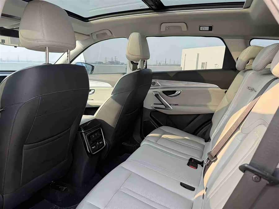 Jetour X70 PRO 2023 car image #7