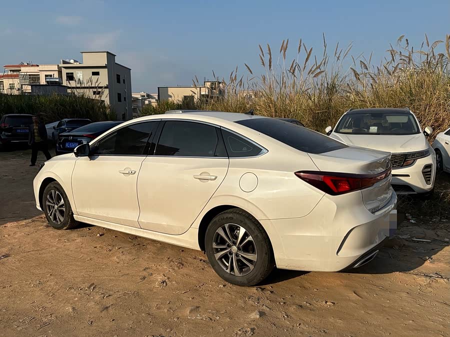 Changan Eado 2024 #7 Changan Eado 2024 صورة سيارة #7