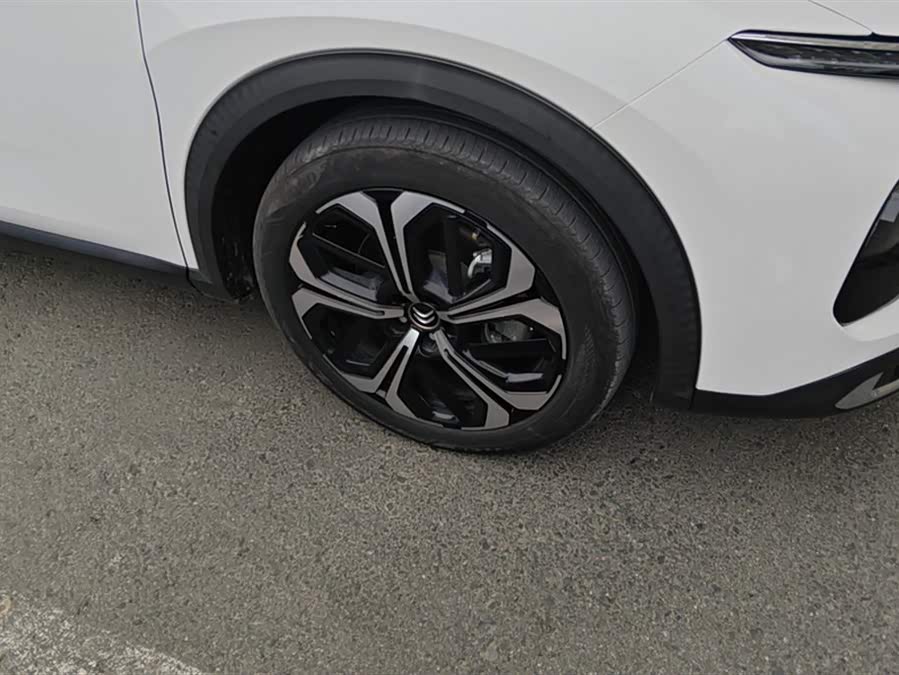 Citroen C5 X 2023 car image #7