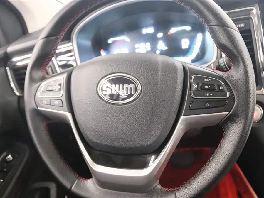 SWM斯威汽车 SWM斯威G05 2020 汽车图片 #7