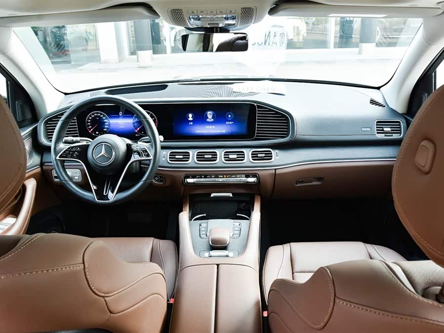 Mercedes-Benz GLE Class 2024 car image #7