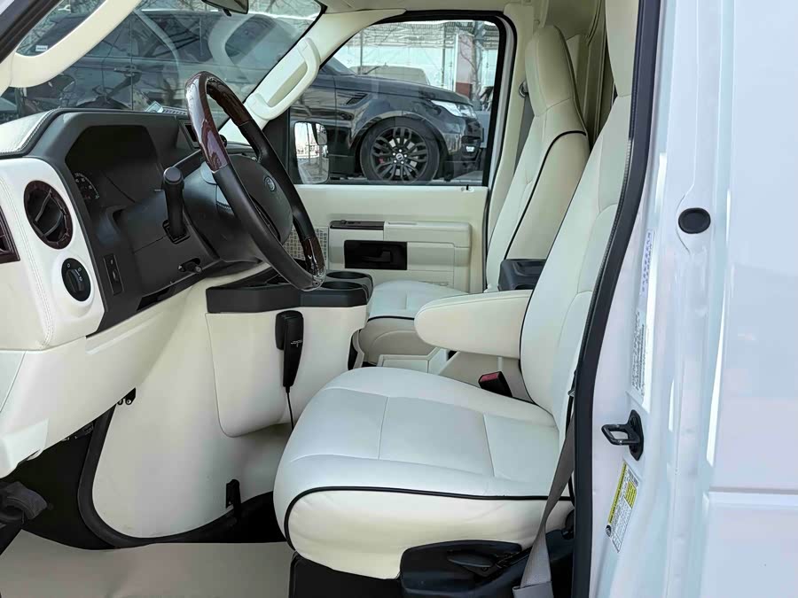 Ford E350 2015 #7 Ford E350 2015 car image #7