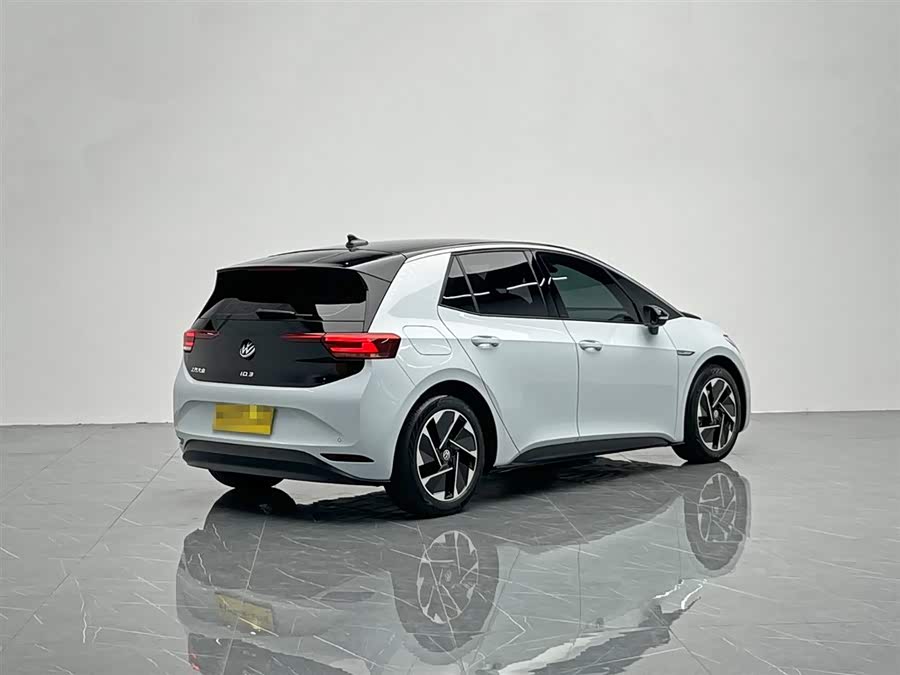 Volkswagen ID.3 2023 car image #7