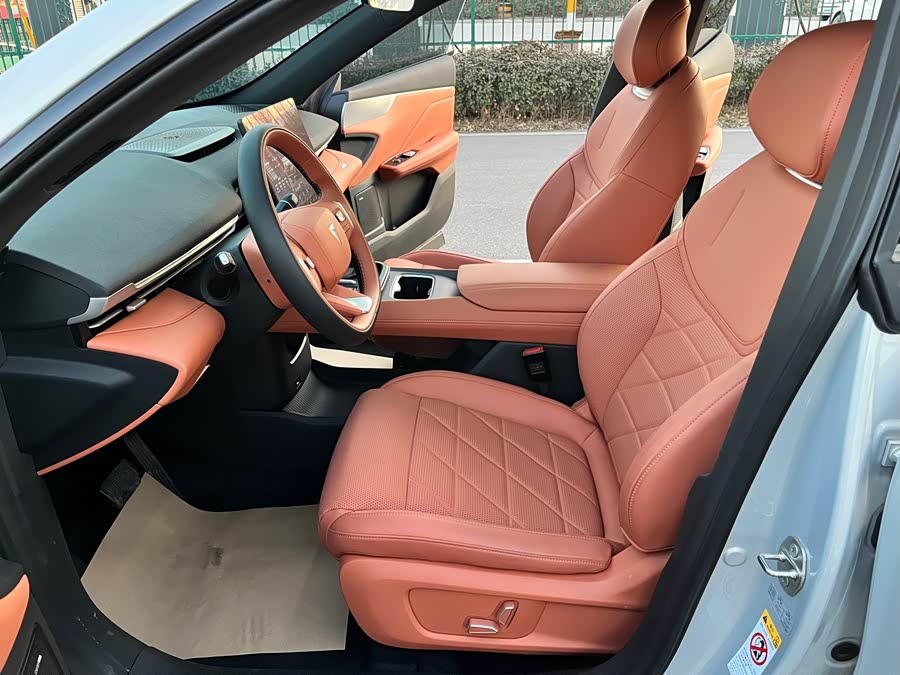 Deepal S05 2025 car image #7