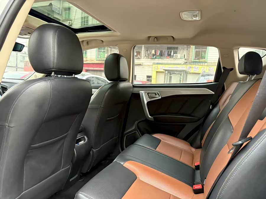 GEELY Vision X6 2017 car image #7