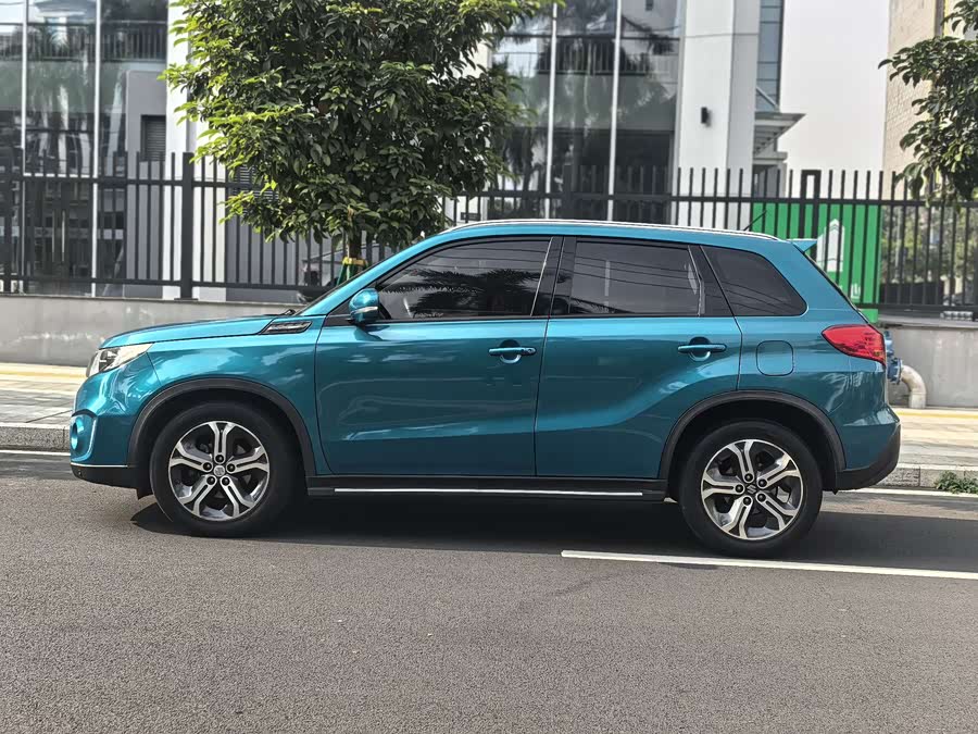 Suzuki Vitara 2016 car image #7