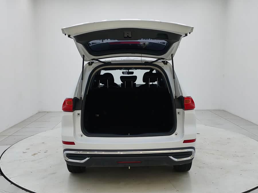 Haval M6 2022 #7 Haval M6 2022 car image #7