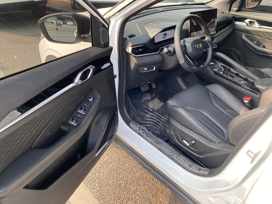 GEELY Coolray 2024 #7 GEELY Coolray 2024 car image #7