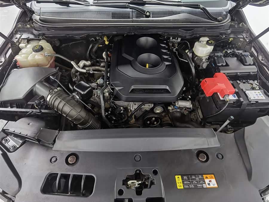 Ford Everest 2017 car image #7