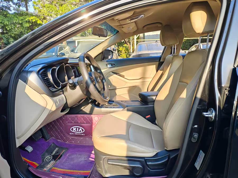 Kia K5 2016 car image #7