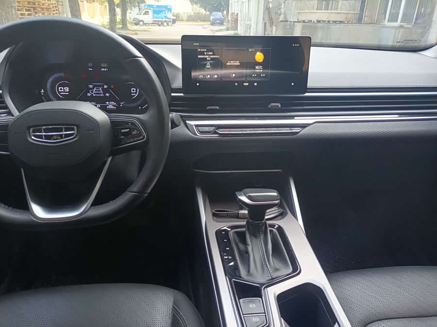 GEELY 2021 car image #7