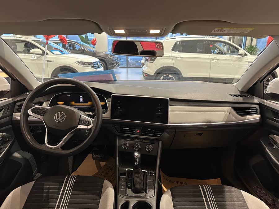 Volkswagen Bora 2024 car image #7