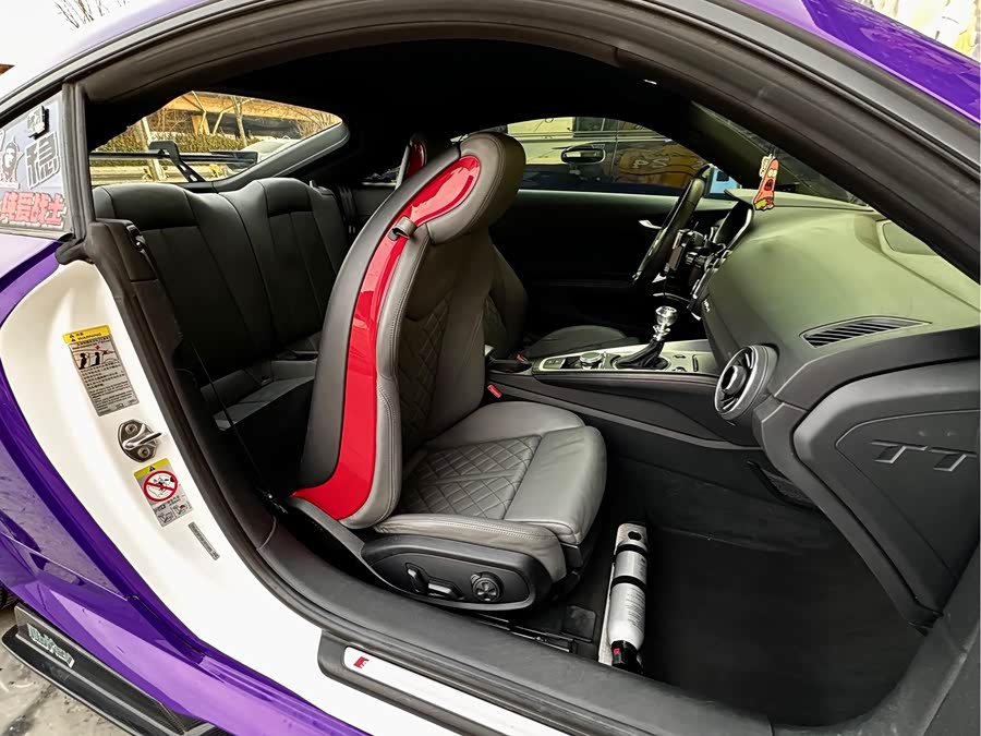 Audi TT 2011 image de voiture #7