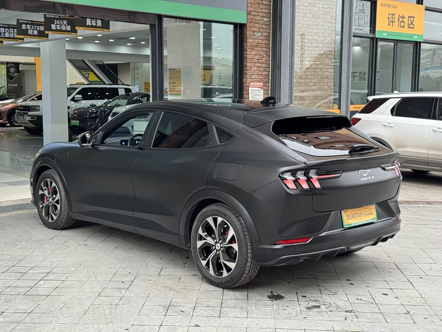 Ford Mustang Mach-E 2024 #7 Ford Mustang Mach-E 2024 صورة سيارة #7