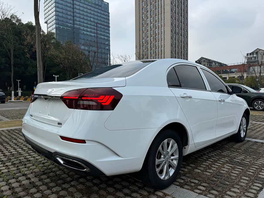GEELY Emgrand 2022 #7 GEELY Emgrand 2022 car image #7