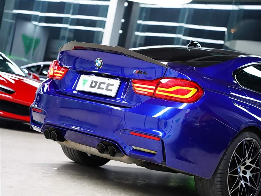 BMW M4 2019 car image #7