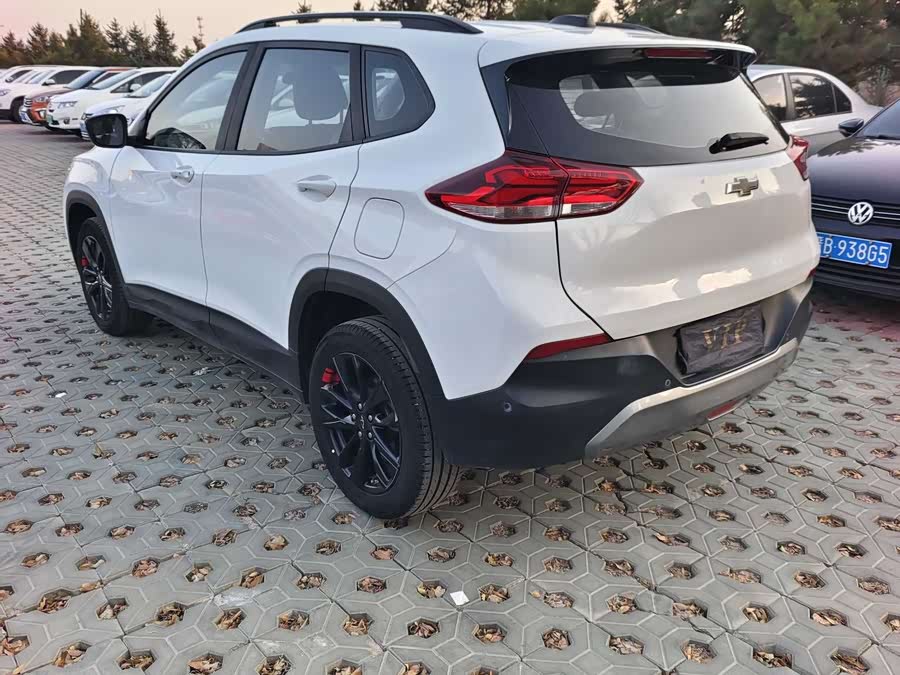 Chevrolet Tracker 2019 immagine di auto #7