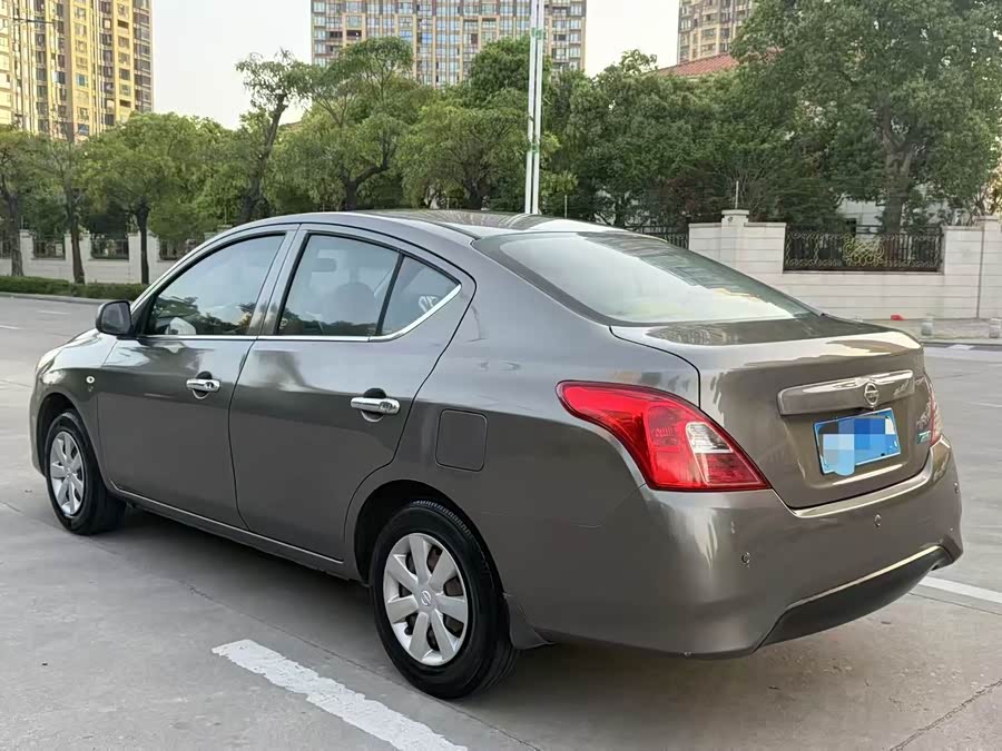 Nissan Sunny 2015 car image #7