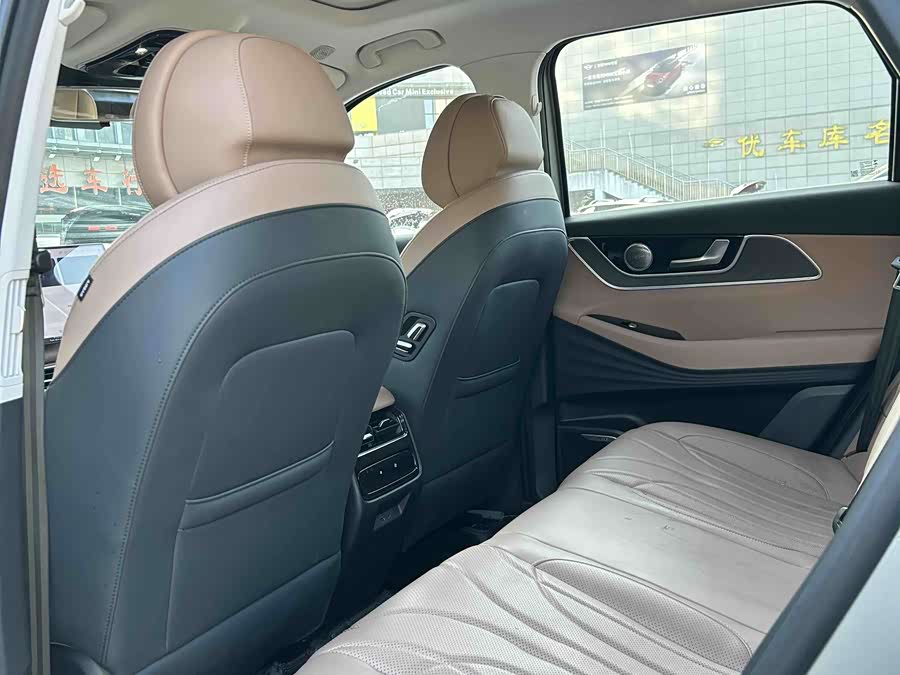 Chery Tiggo8L 2024 car image #7