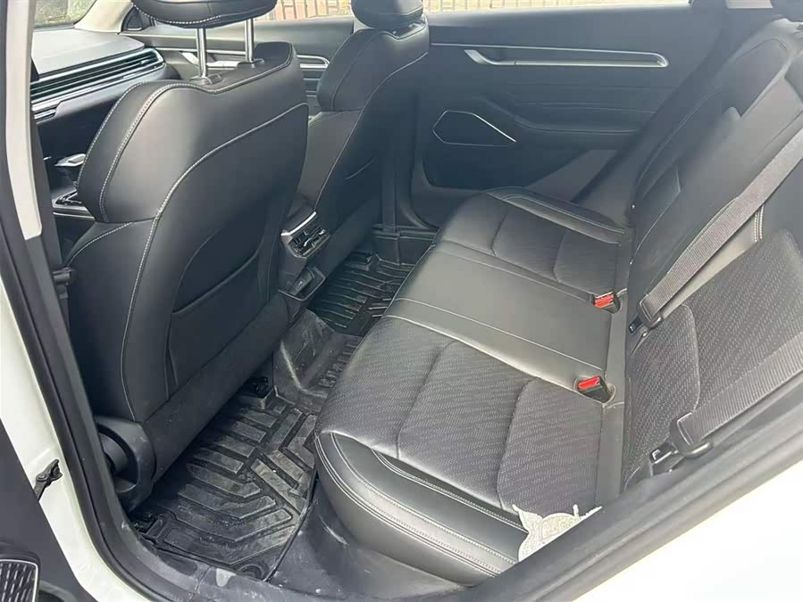 GEELY Emgrand 2022 car image #7
