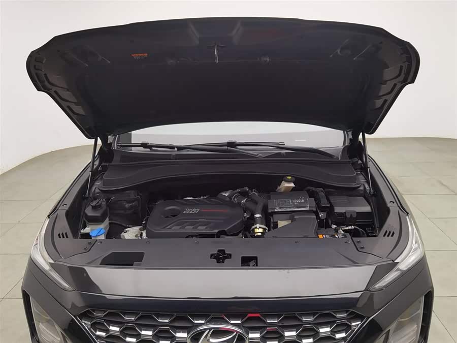 Hyundai Santa Fe 2019 car image #7