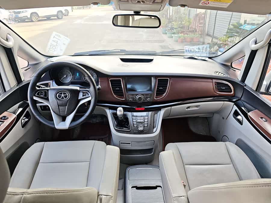 JAC 2018 #7 JAC 2018 car image #7