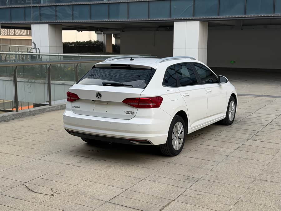 Volkswagen Lavida 2018 immagine di auto #7