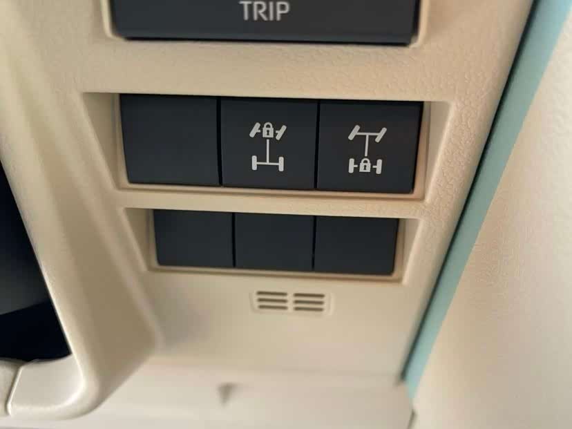 Toyota car image #7