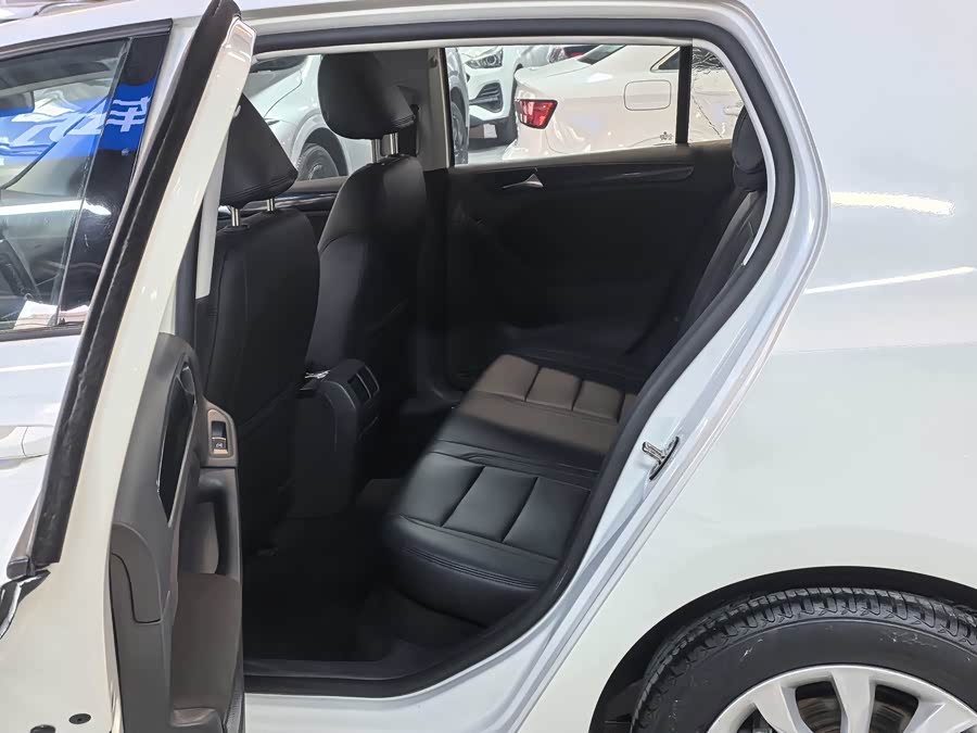 Volkswagen Golf 2014 #7 Volkswagen Golf 2014 car image #7