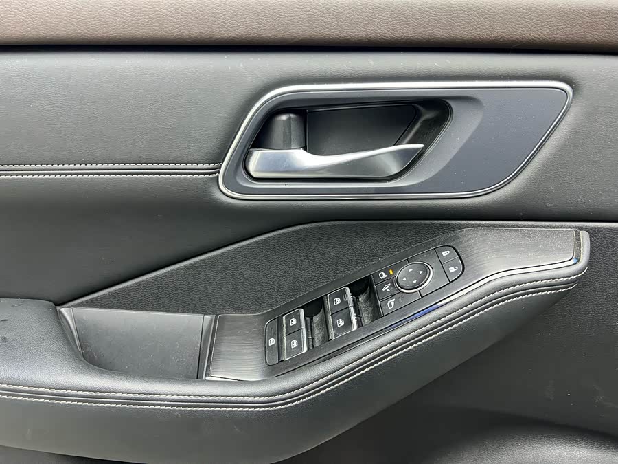 Nissan X-Trail 2021 imagem de carro #7