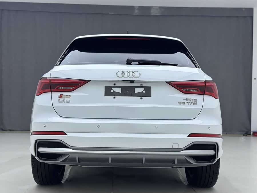 Audi Q3 2022 #7 Audi Q3 2022 car image #7
