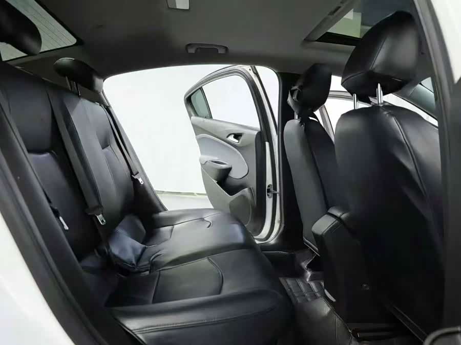 Chevrolet Cruze 2018 imagem de carro #7