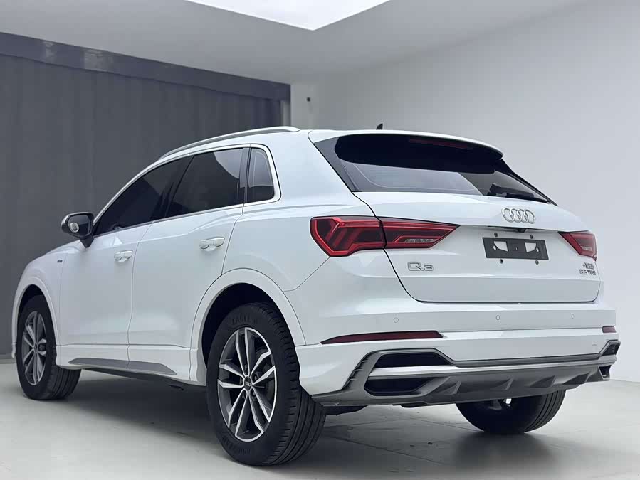 Audi Q3 2021 #7 Audi Q3 2021 car image #7