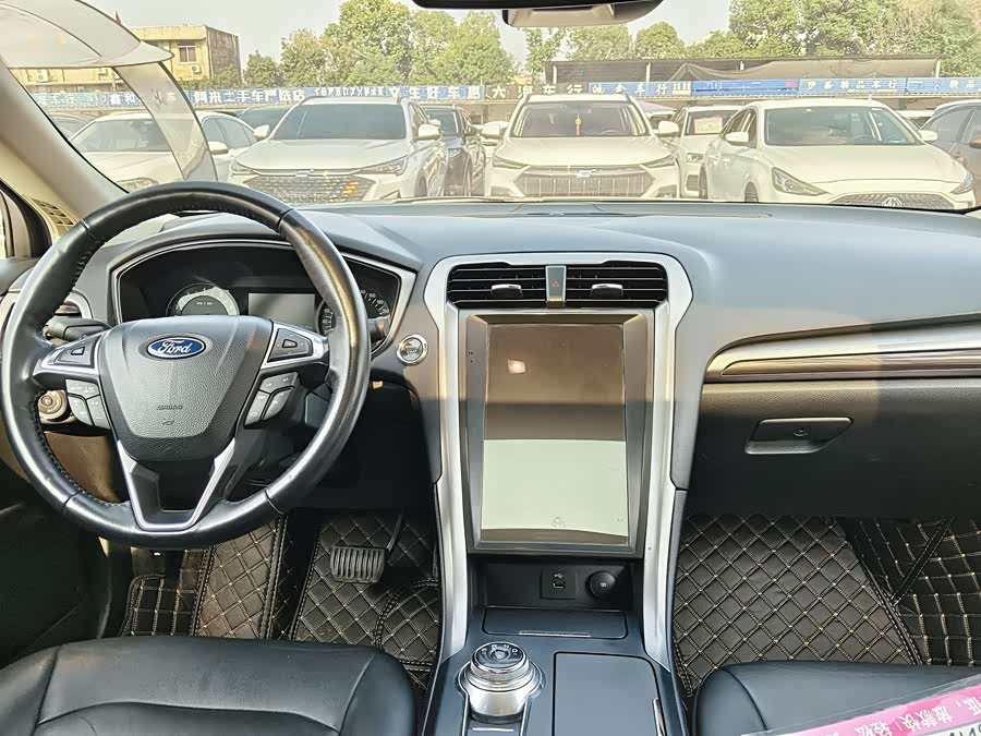 Ford Mondeo 2017 car image #7