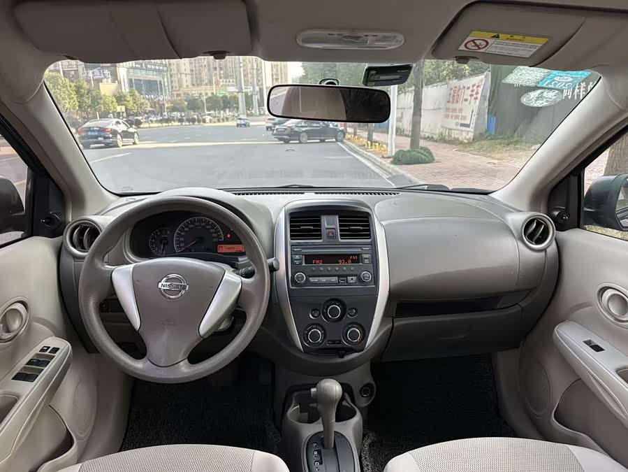 Nissan Sunny 2016 #7 Nissan Sunny 2016 car image #7