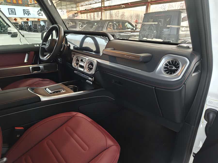 Mercedes-Benz car image #7