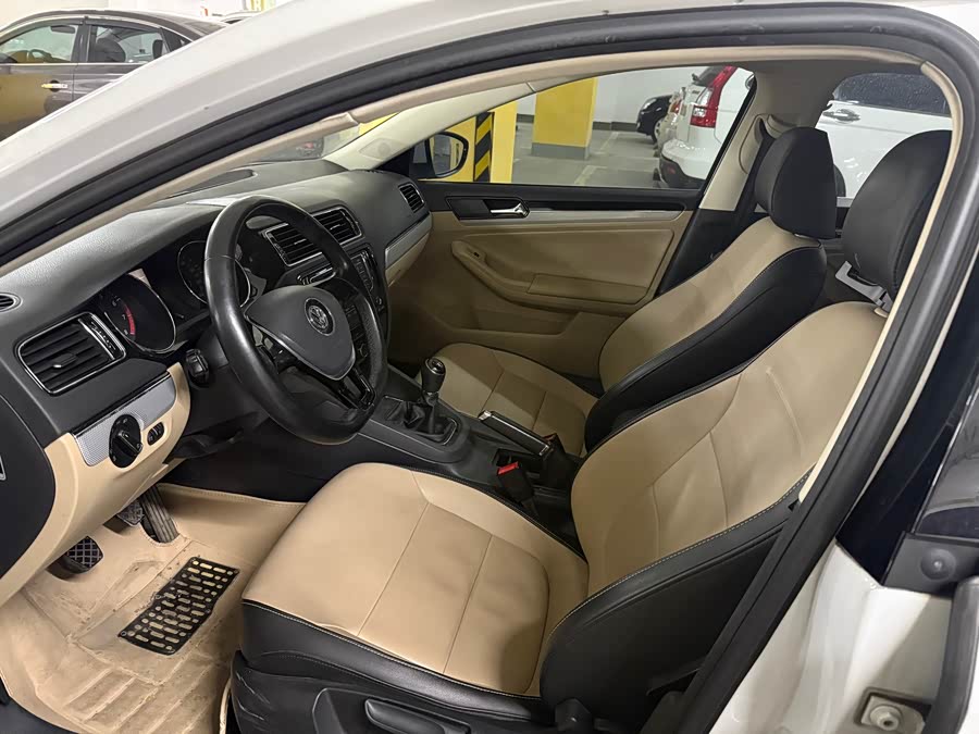 Volkswagen Sagitar 2015 imagen de coche #7