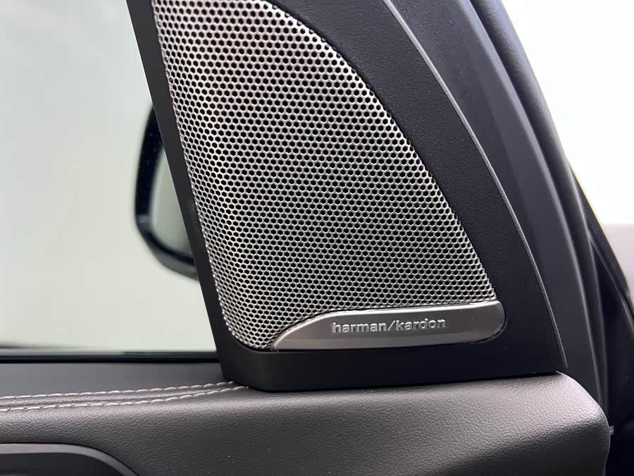 BMW X5 2023 car image #7