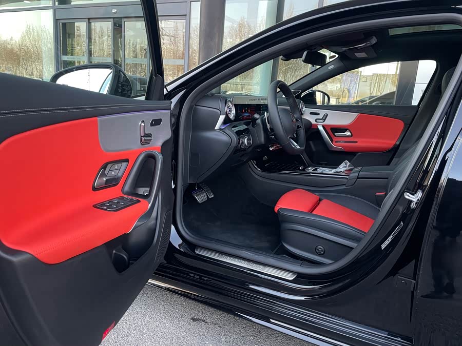 Mercedes-Benz A AMG 2025 #7 Mercedes-Benz A AMG 2025 car image #7