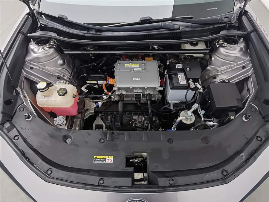 Toyota bZ3 2024 immagine di auto #7