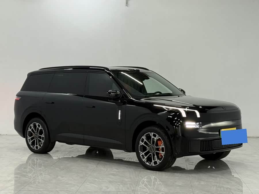 Lynk & Co 900 2025 #7 Lynk & Co 900 2025 car image #7